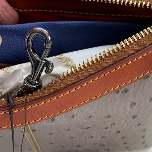 NWT - Dooney & Bourke Ostrich Gray and Tan Crossbody Bag - Picture 4 of 9